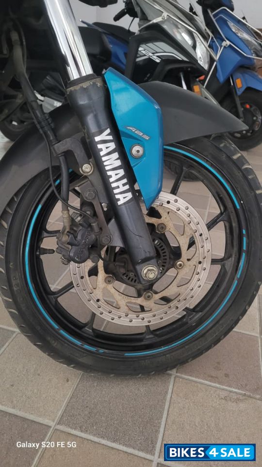 Yamaha FZ-S FI V3 Yamaha FZ-S FI V3