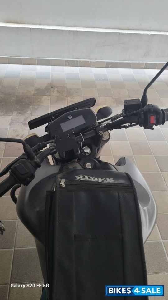 Yamaha FZ-S FI V3 Yamaha FZ-S FI V3