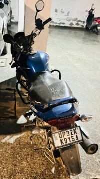 Blue Honda Shine 125