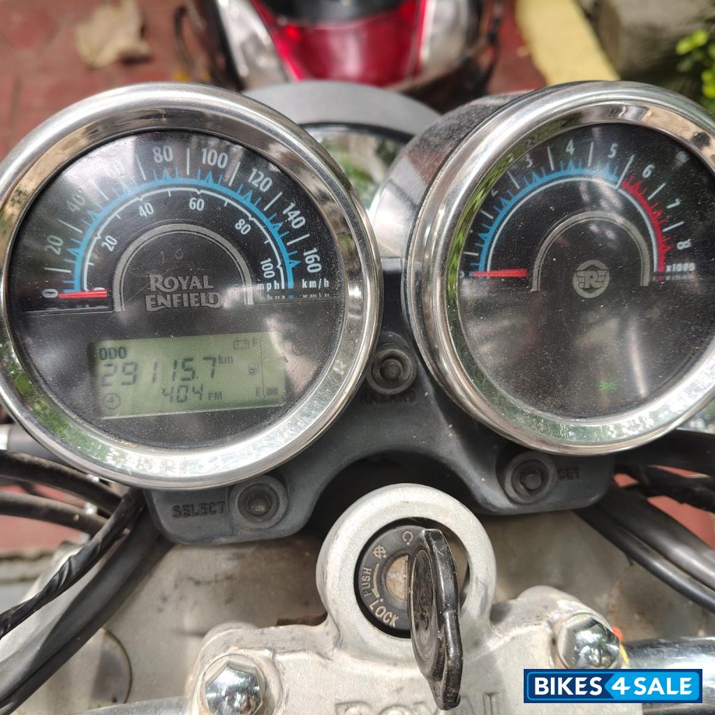 Marine Royal Enfield Thunderbird 350 Marine Royal Enfield Thunderbird 350