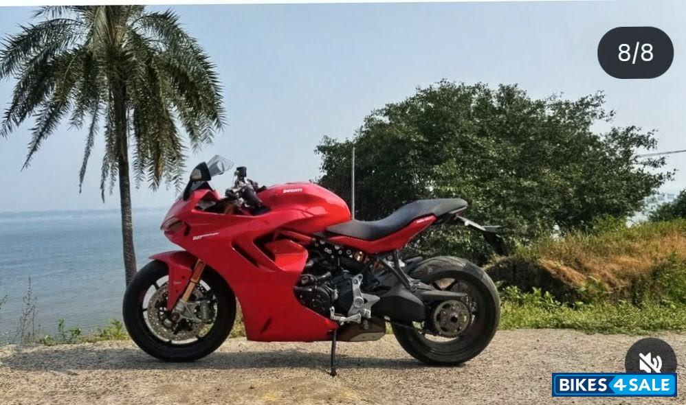 Red Ducati SuperSport S
