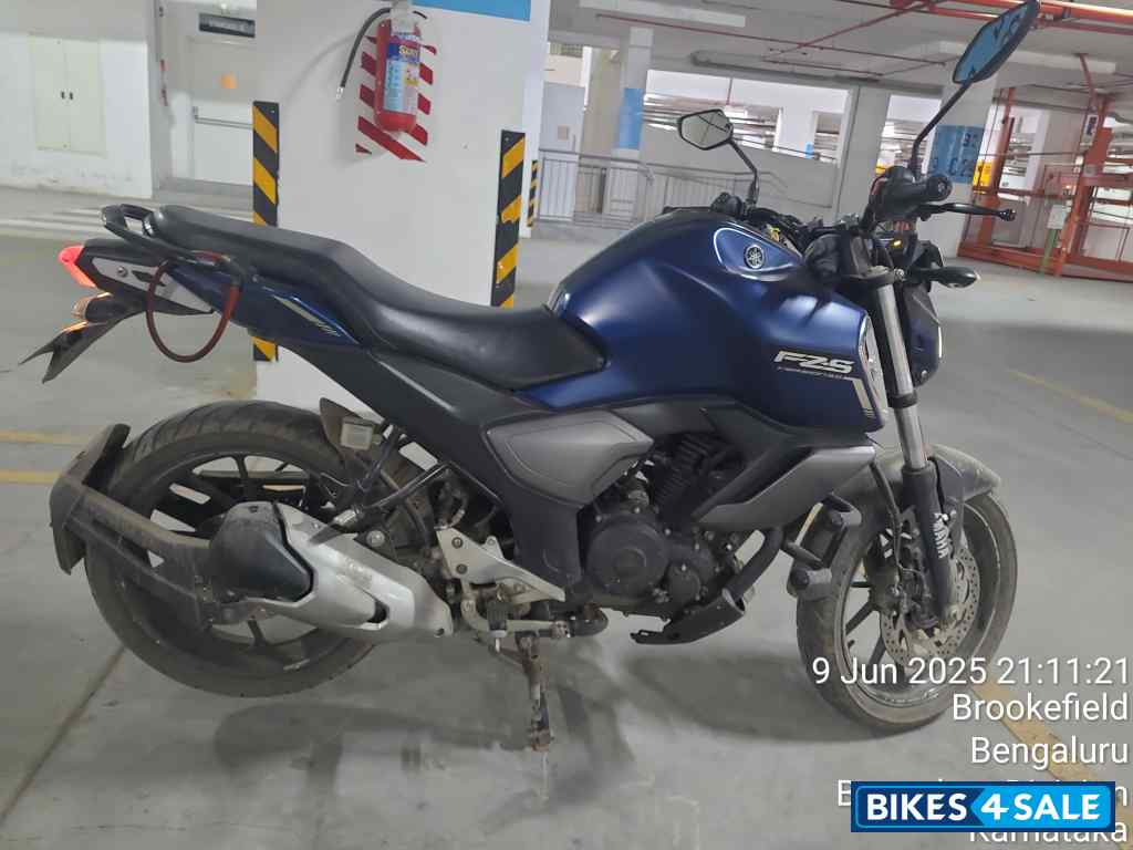 Yamaha FZ-S FI V3