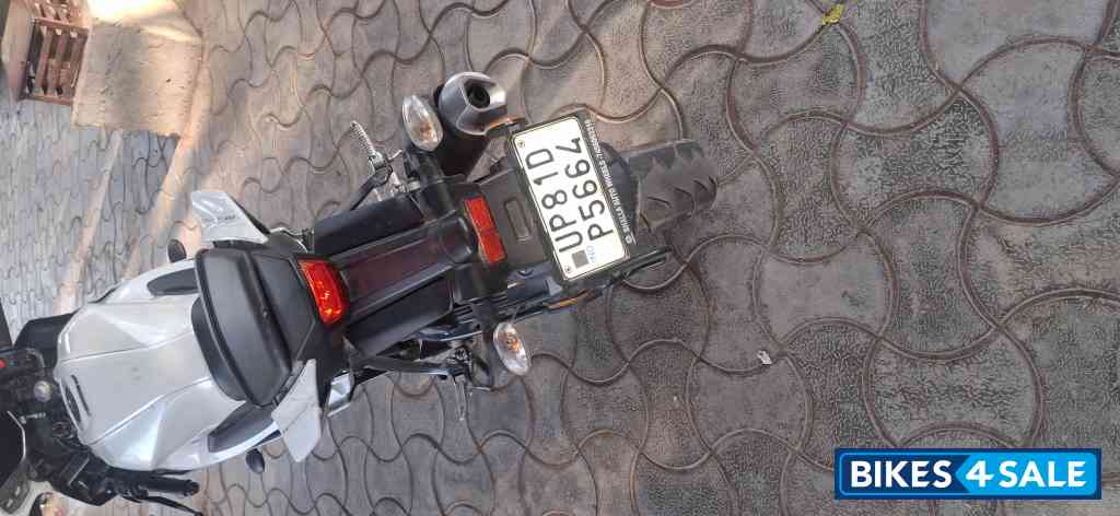 Yamaha R15 V4 Yamaha R15 V4