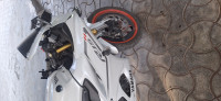 Yamaha R15 V4