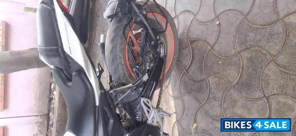 Yamaha R15 V4 Yamaha R15 V4