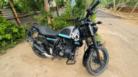 Royal Enfield Scram 411 2023 Model