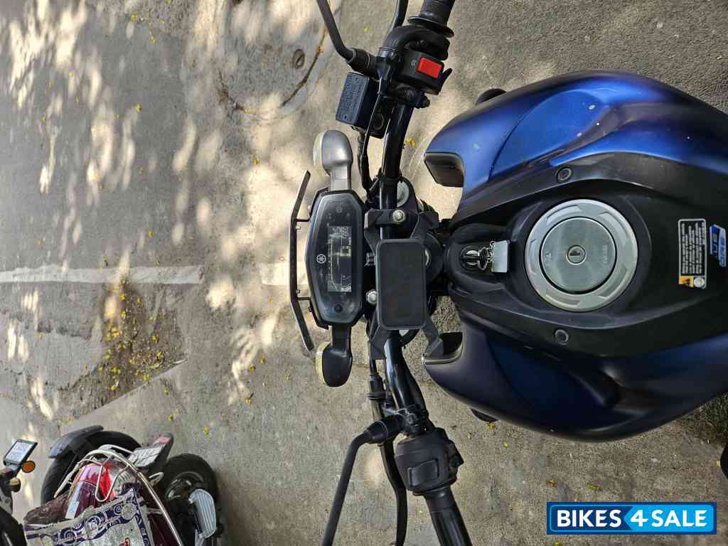 Blue Yamaha FZ-S Blue Yamaha FZ-S