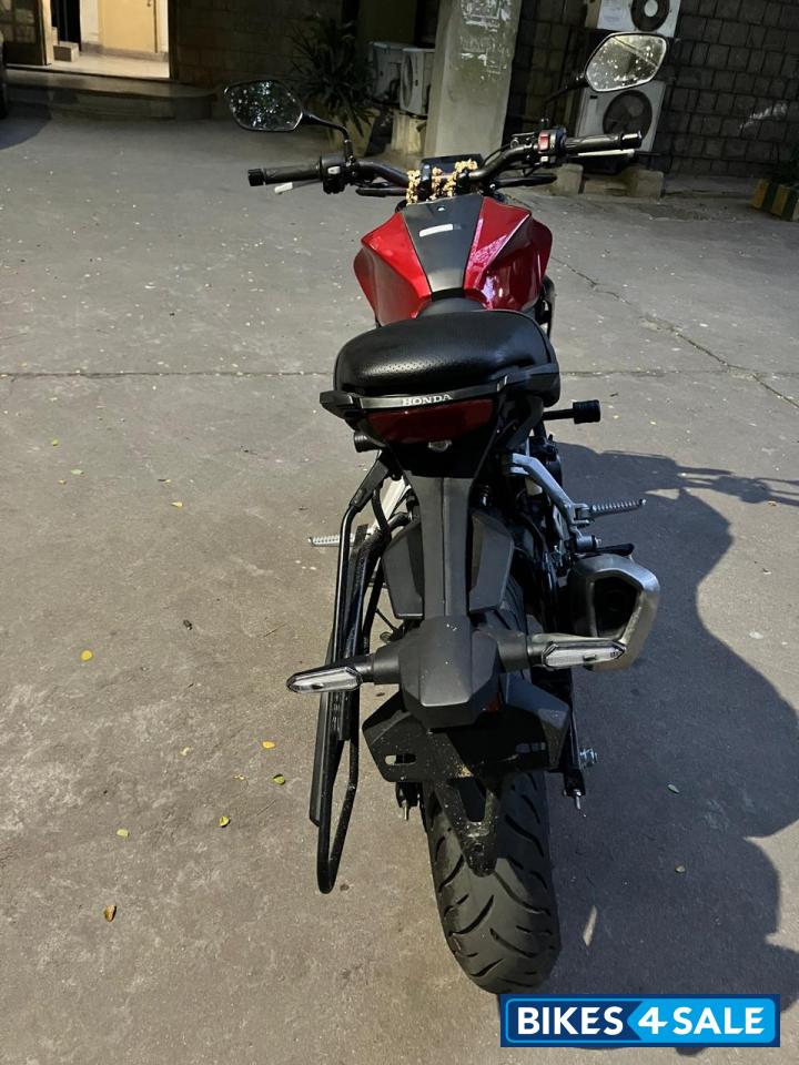 Honda CB300R