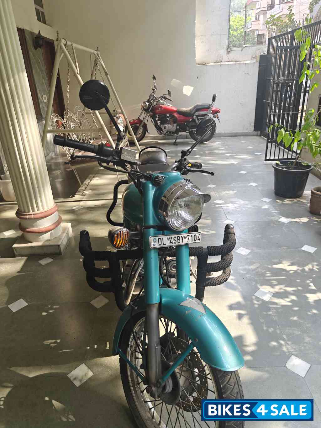 Green Royal Enfield Classic 500 Green Royal Enfield Classic 500