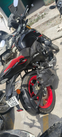 TVS Apache RTR 160 4V