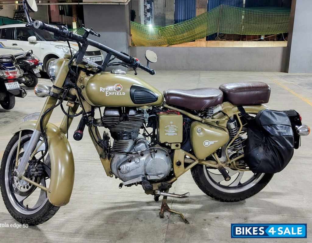 Royal Enfield Classic Desert Storm