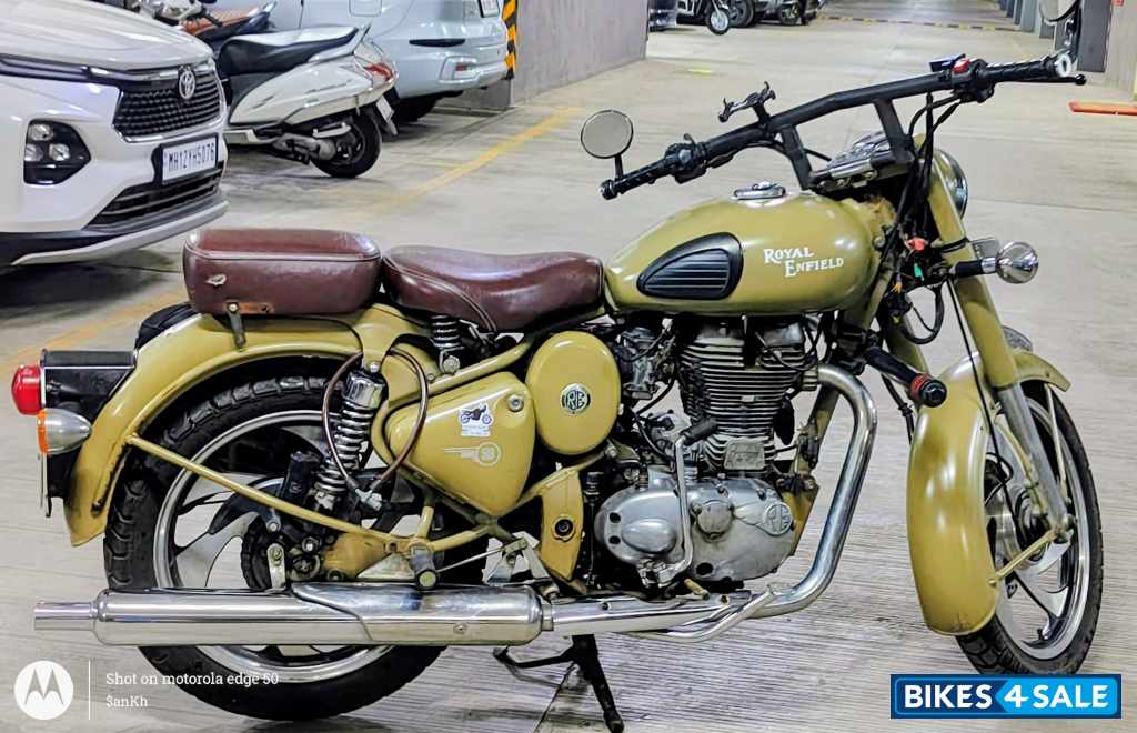 Royal Enfield Classic Desert Storm