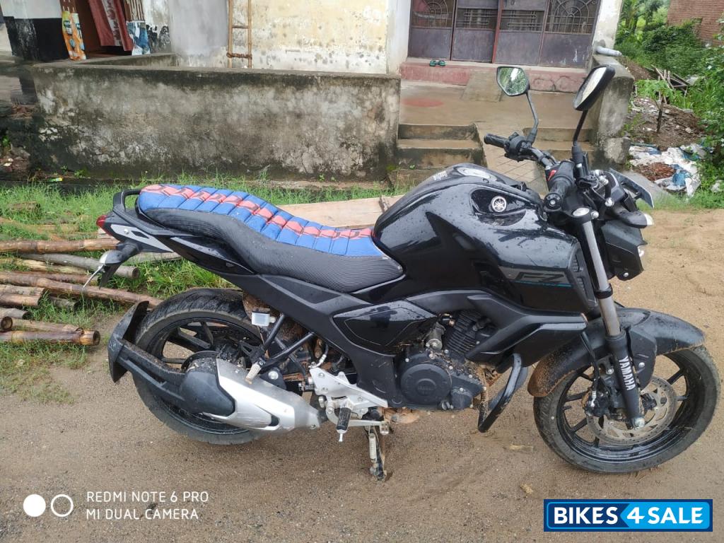 Yamaha FZ-S FI V3 Yamaha FZ-S FI V3