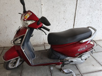 Mahindra Gusto