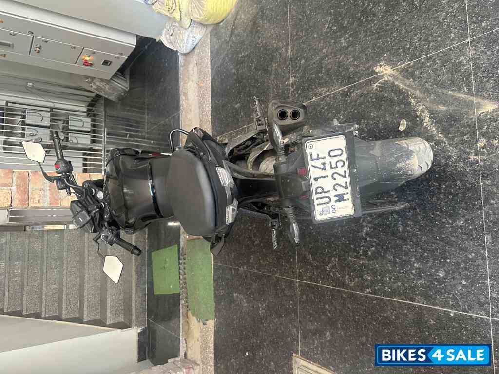 Black Bajaj Pulsar N250 Dual Channel ABS Black Bajaj Pulsar N250 Dual Channel ABS