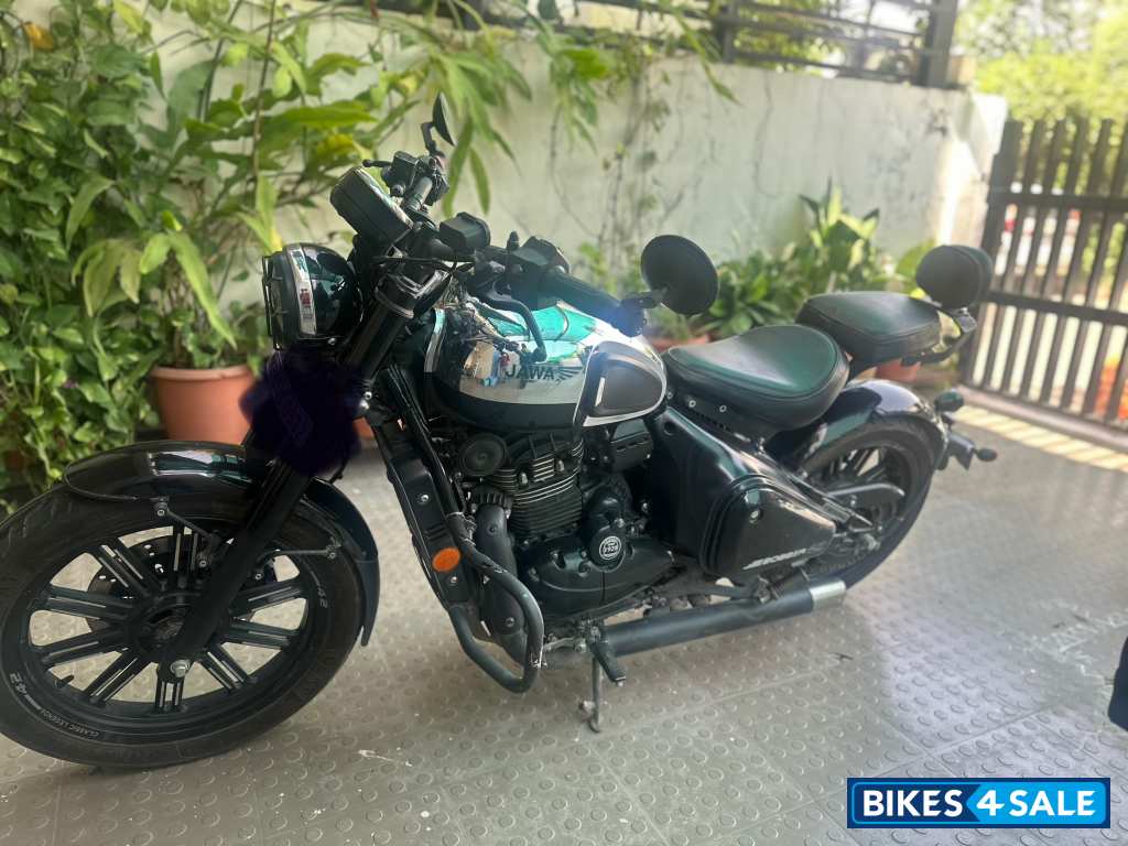 Jawa 42 Bobber Black Mirror Jawa 42 Bobber Black Mirror