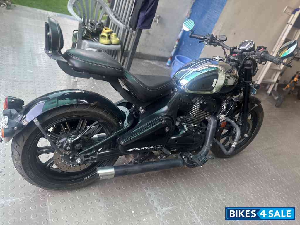 Jawa 42 Bobber Black Mirror Jawa 42 Bobber Black Mirror