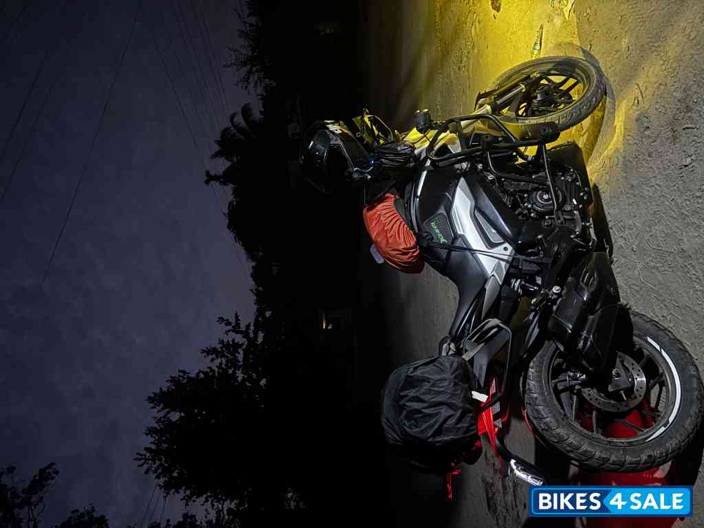 Black And Silver Bajaj Dominar 250