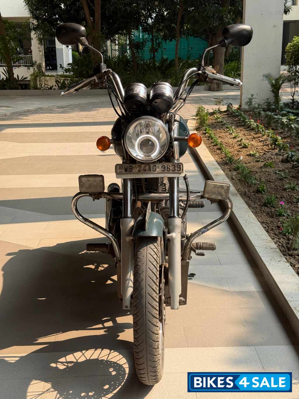 Royal Enfield Thunderbird