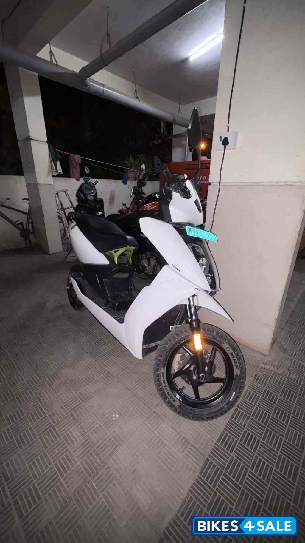 White Ather 450S