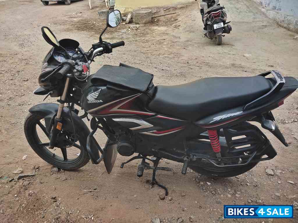 Black Honda Shine 125 Disc Black Honda Shine 125 Disc