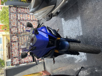 Yamaha R15 V4