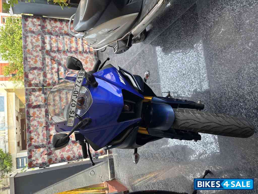 Yamaha R15 V4 Yamaha R15 V4