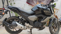 Mettalic Black Yamaha FZ FI V3 BS6