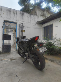 Yamaha R15 V4