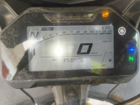 Yamaha R15 V4