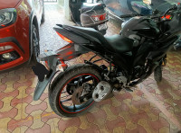 Sparkle Black Suzuki Gixxer SF Fi