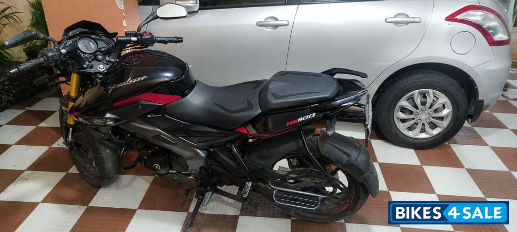 Bajaj Pulsar N160 Dual Channel ABS