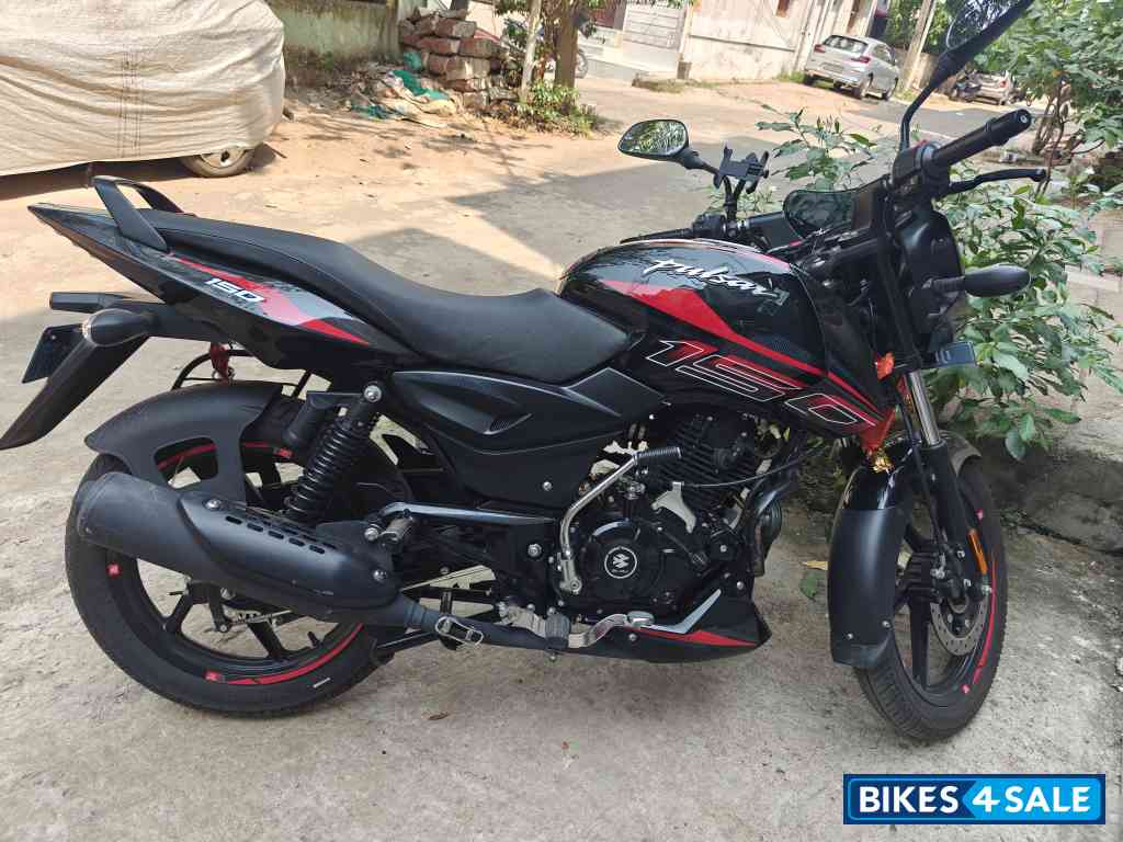 Bajaj Pulsar 150 DTSi Bajaj Pulsar 150 DTSi