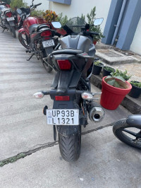 Thunder Grey Yamaha YZF R15 V3