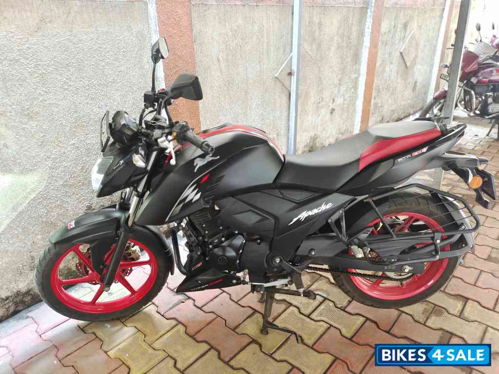 TVS Apache RTR 160 4V TVS Apache RTR 160 4V