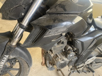 Black Yamaha FZ 25 BS6