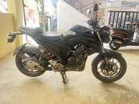 Black Yamaha FZ 25 BS6