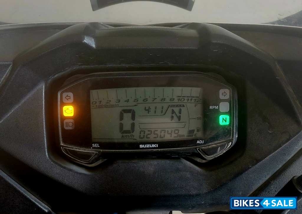 Blue Suzuki Gixxer SF Fi Blue Suzuki Gixxer SF Fi