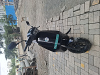 Jet Black Ola S1 Pro