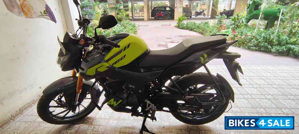 Hero Xtreme 160R 4V Standard Hero Xtreme 160R 4V Standard