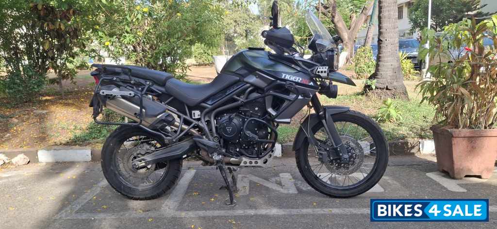 Triumph Tiger 800 XCA