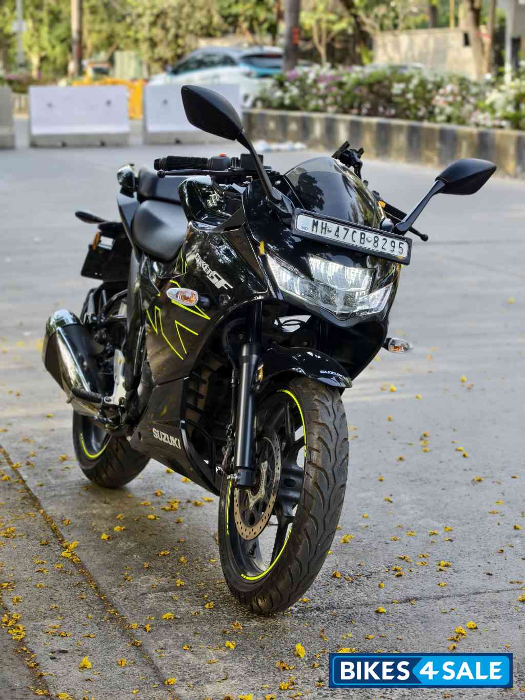 Suzuki Gixxer SF Fi