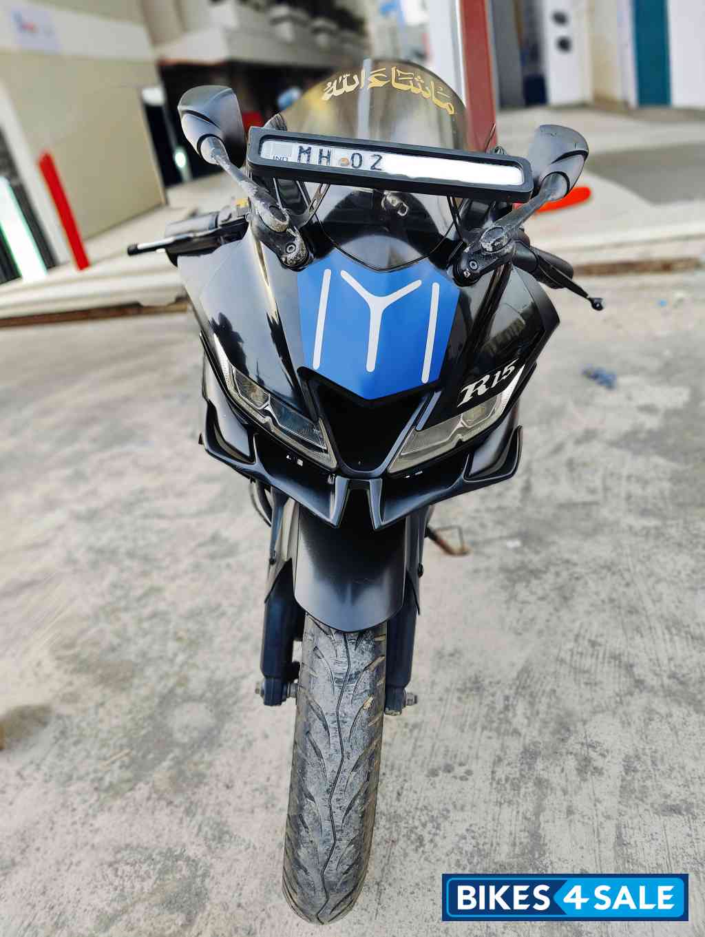 Dark Knight Edition Yamaha YZF R15 V3