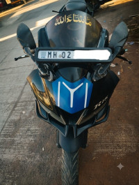 Dark Knight Edition Yamaha YZF R15 V3
