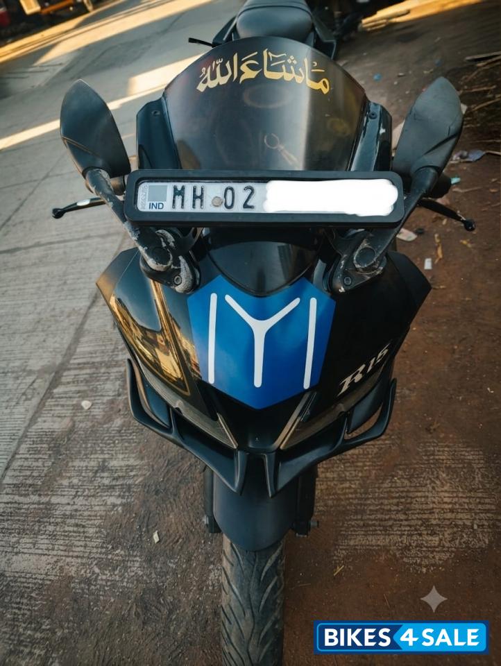 Dark Knight Edition Yamaha YZF R15 V3