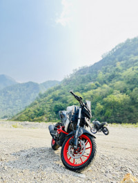 Yamaha MT-15