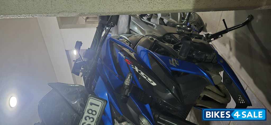 Mitron Blue Suzuki GSX S750 Mitron Blue Suzuki GSX S750