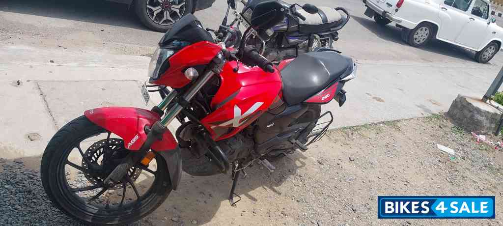 Hero Xtreme 200R