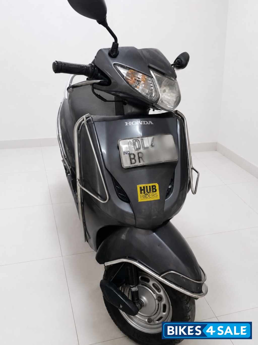 Grey Honda Activa