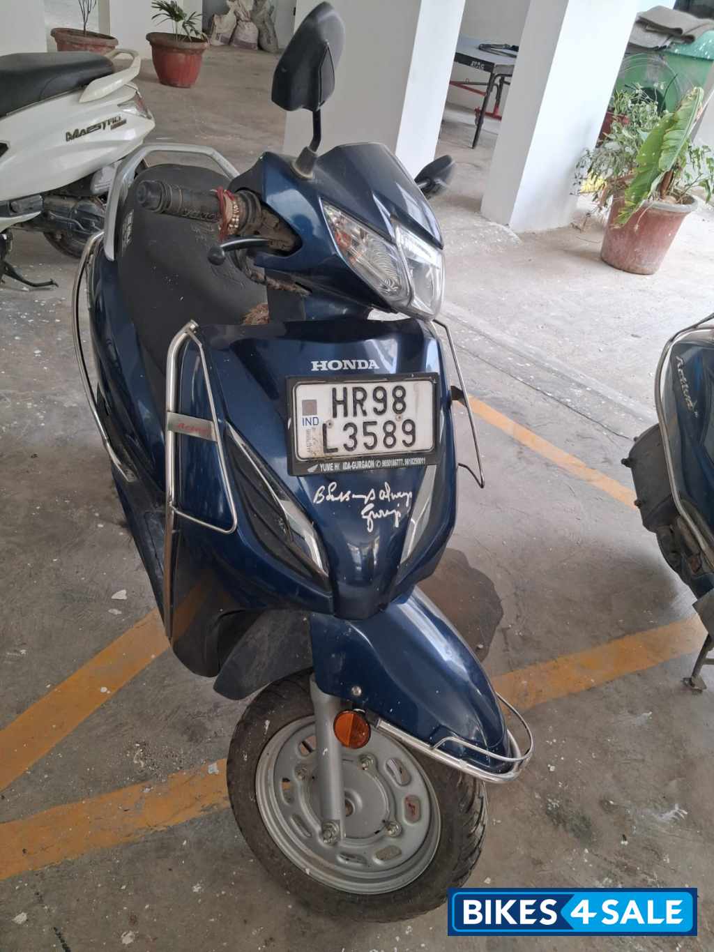 Blue Honda Activa DLX Limited Edition
